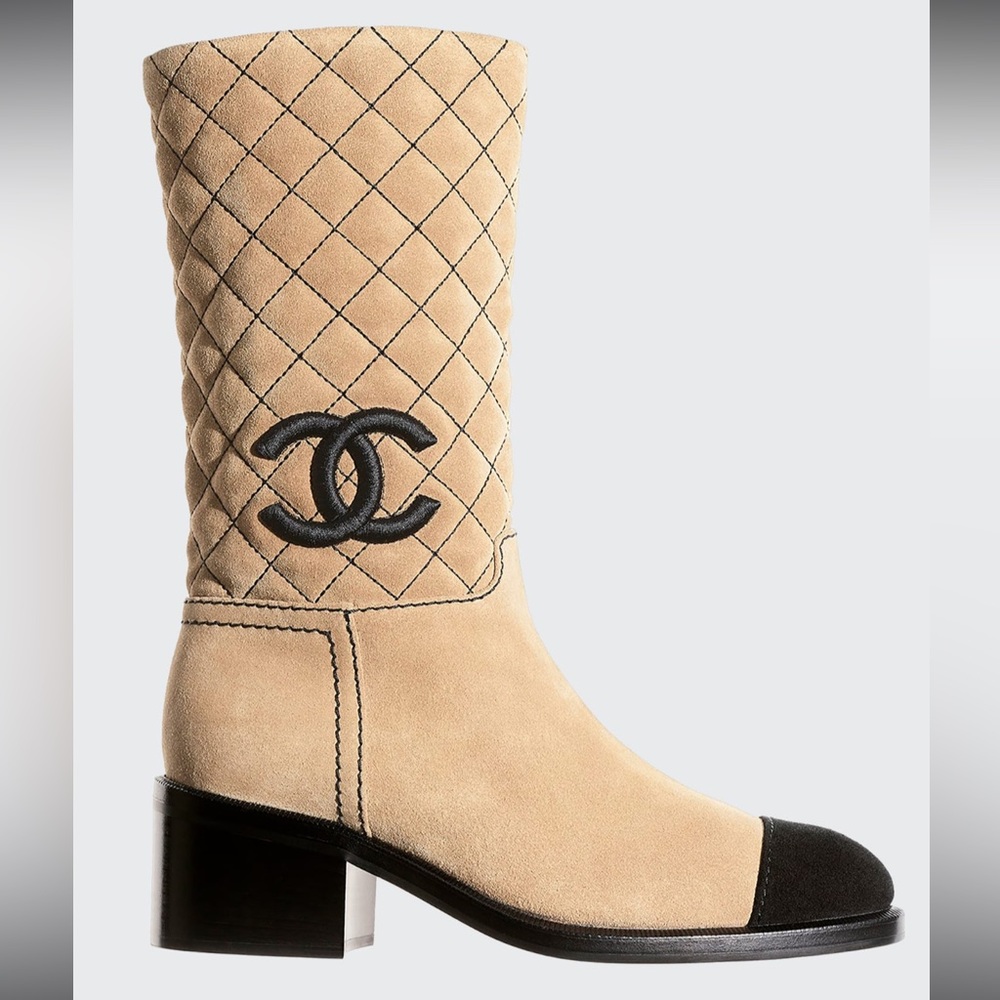 50MM CC QUILT HIGH BOOTS Gently Worn 2021 Chanel Boots